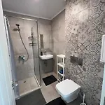 Seaview Flat With Pool & Parking Varna